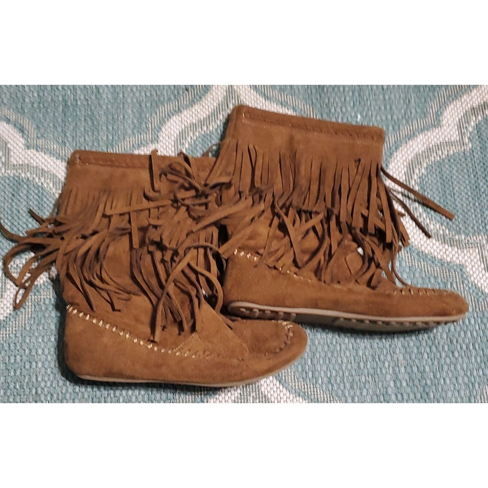 Rampage Girls Moccasin Boots
